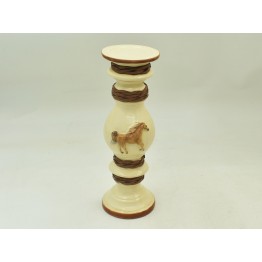 CASTIÇAL COM RELEVO DE CAVALO 8,5D x 25A